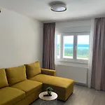 Apartment L&l With Swimming Pool And Seaview