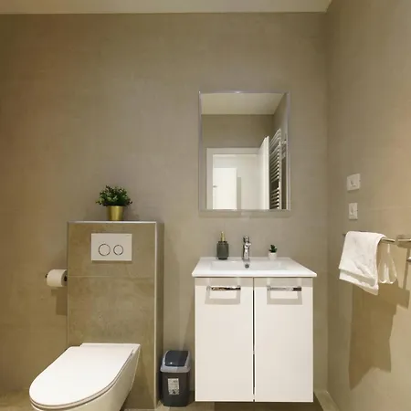 Apartment L&l With Swimming Pool And Seaview *